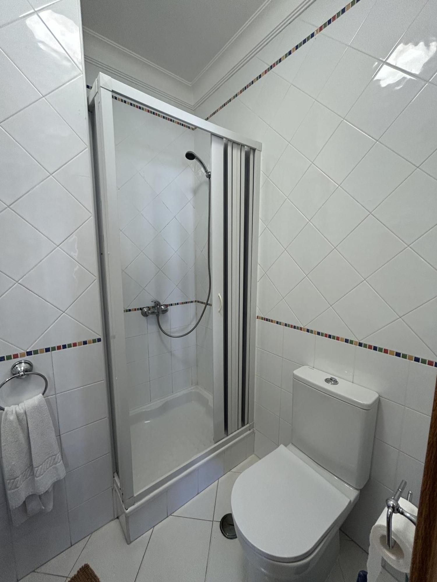 Moradia V2 Quinta Pedra Dos Bicos -praia Da Oura - Apartment *